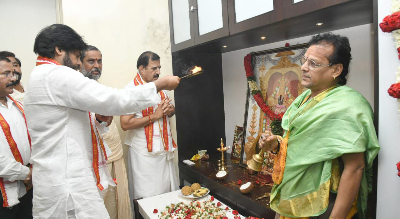 Pawan Kalyan performed a special pooja at the office.