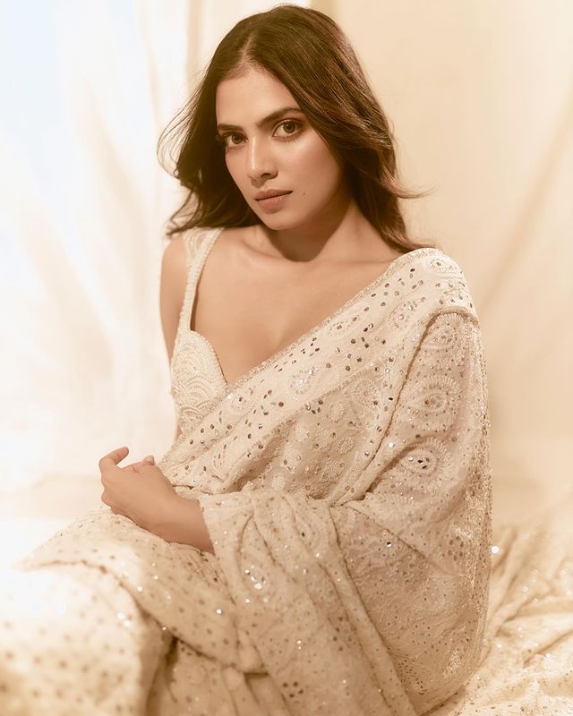 malavika mohanan photos