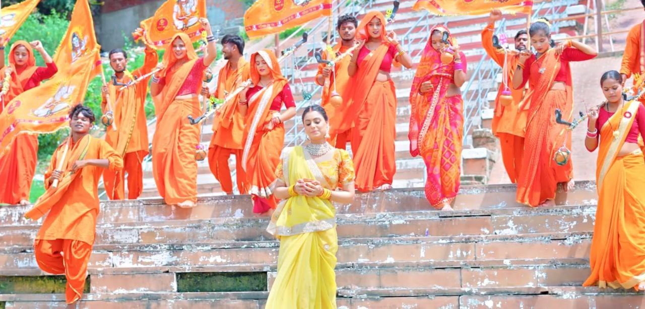 'शिवजी के छुए चरणवा' भोजपुरी भक्ति गीत