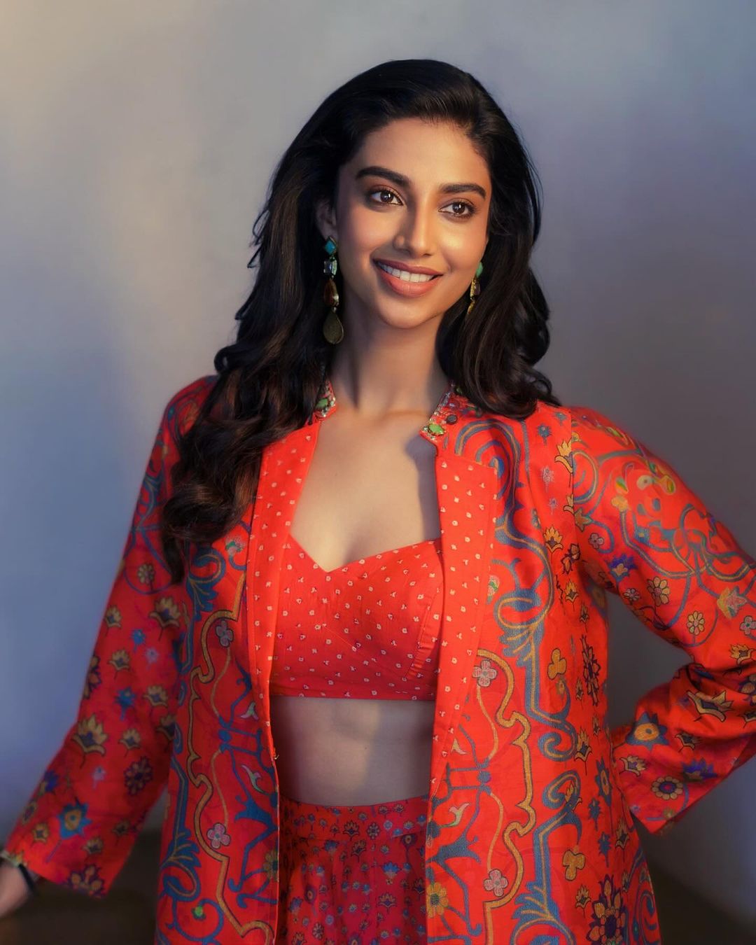 Actress Meenakshi Chaudhary latest stills