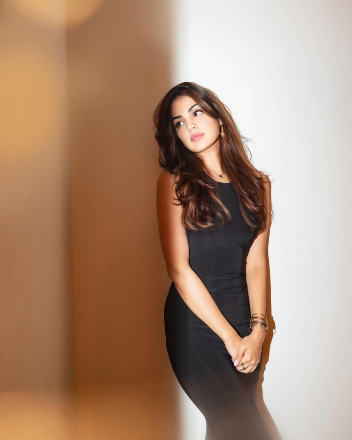 rhea chakraborty  latest news
