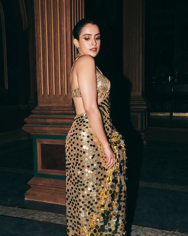 sanya malhotra style