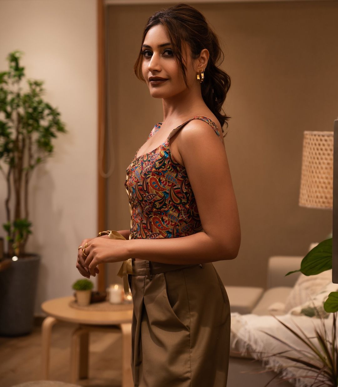 Surbhi Chandna bold pics