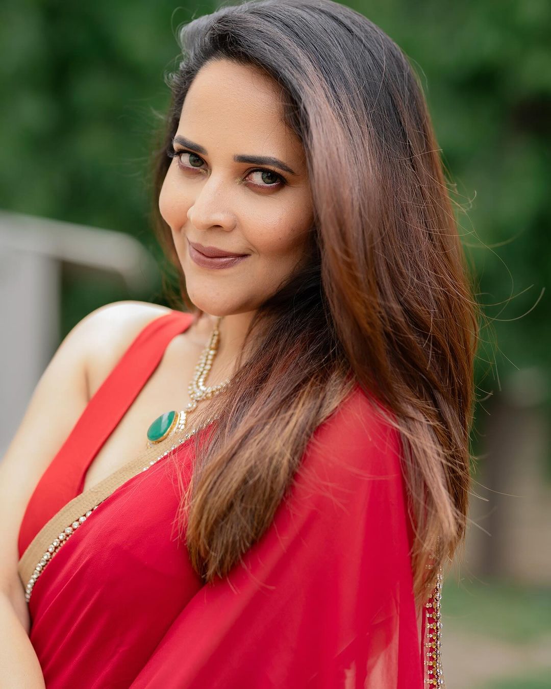 Anasuya Bharadwaj seductive beauty