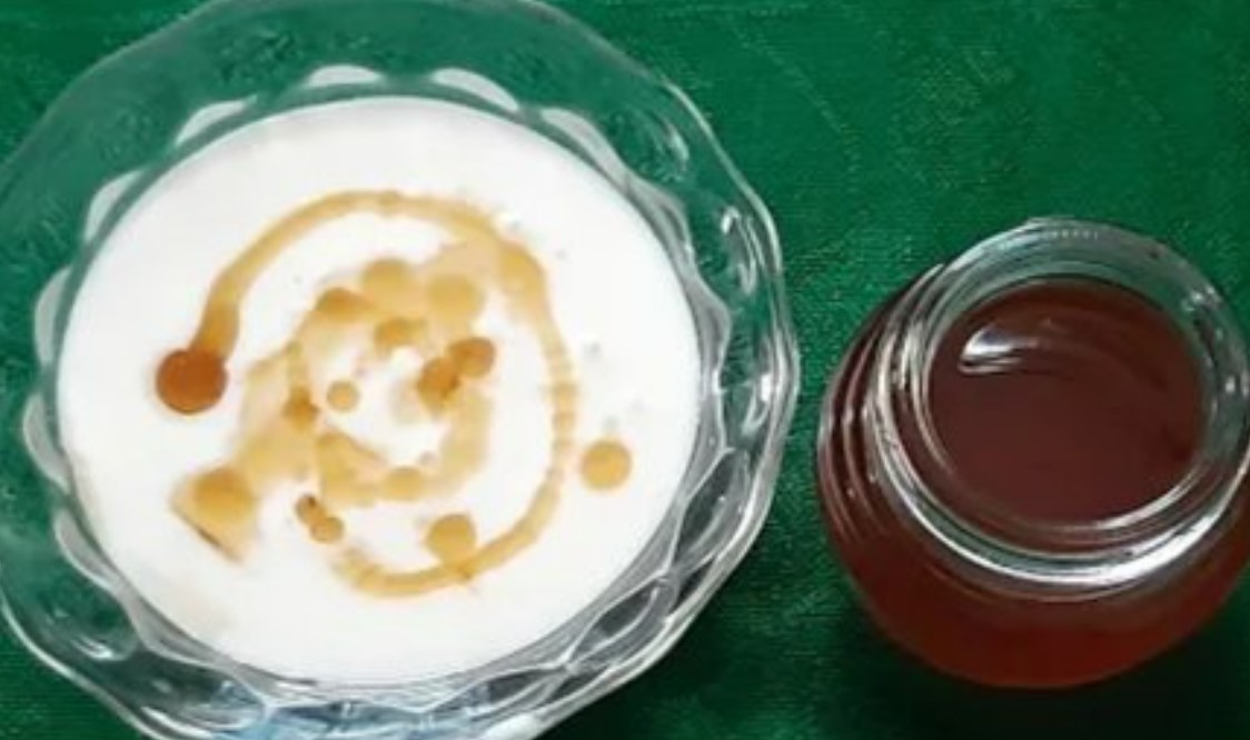 curd with honey
