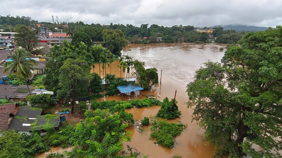 Heavy Rain Tunga River Flood In Chikkamagaluru Shivamogga