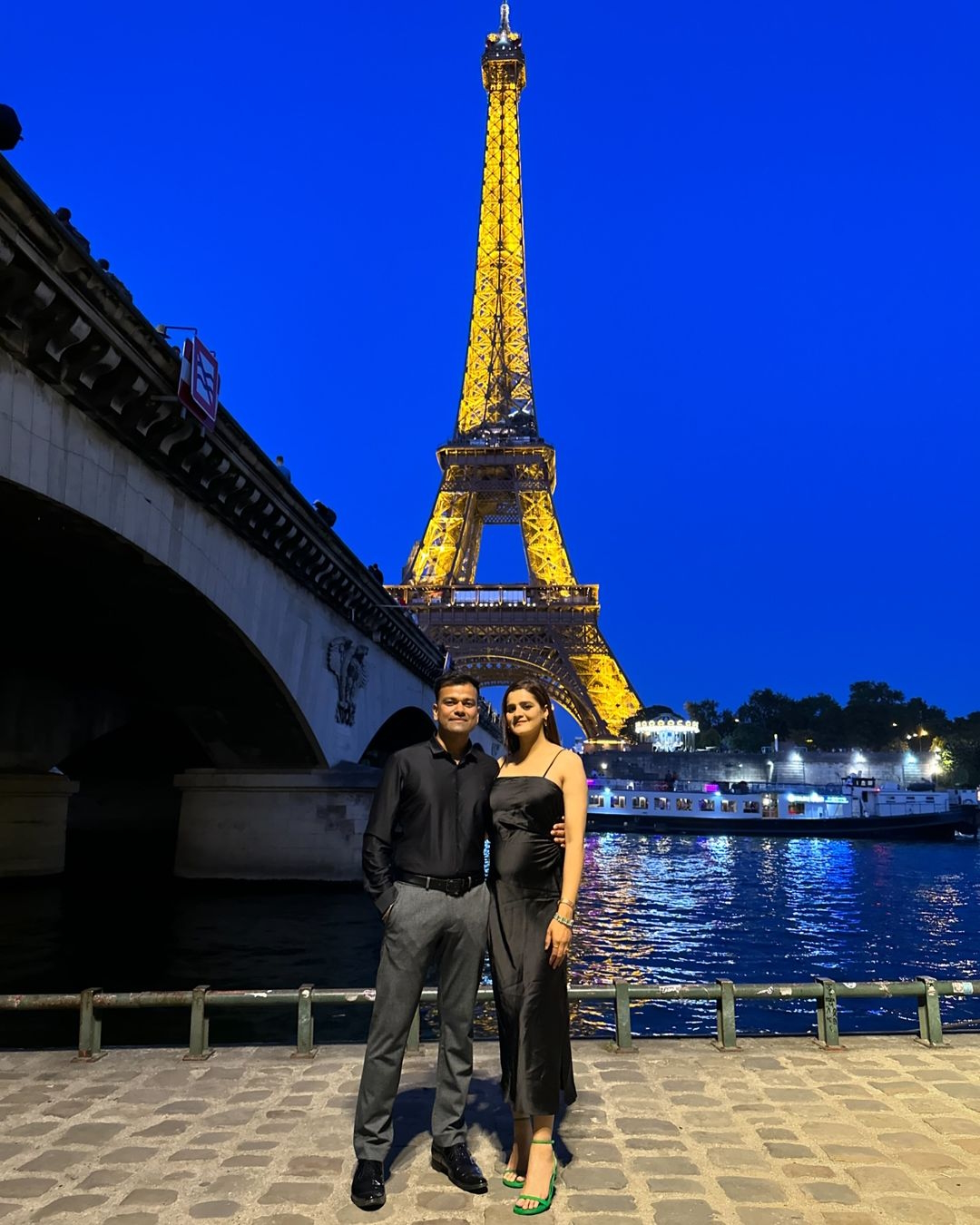 IPS Navjot Simi  Eiffel Tower Paris France