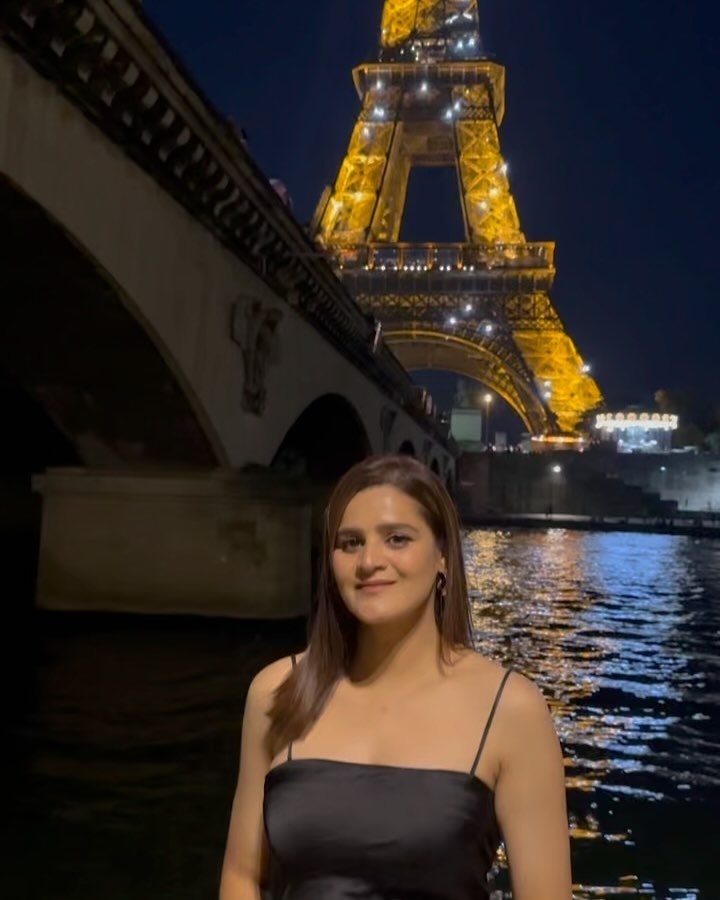 IPS Navjot Simi  Eiffel Tower Paris France