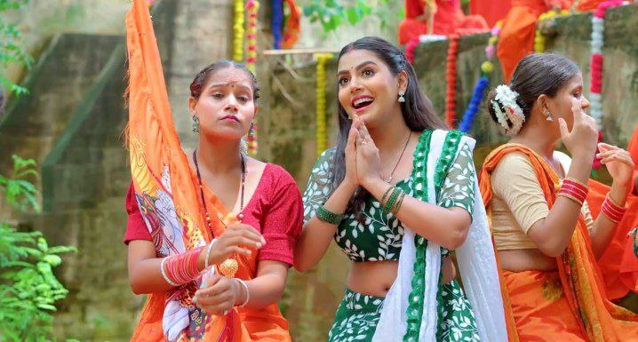 bhojpuri Bol Bam song created a stir