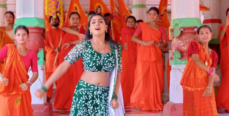 Mahi Srivastava Bol Bam song