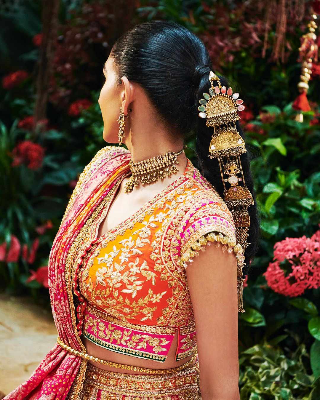 Radhika Merchant's Bandhani lehenga is a perfect blend of heritage and style