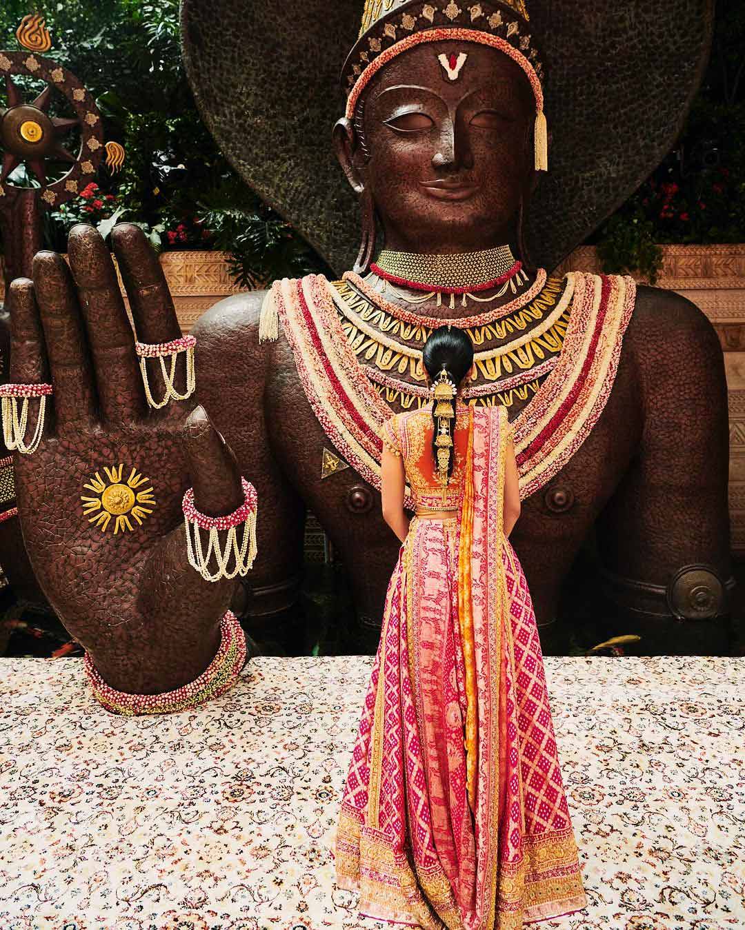 Alluring and graceful, Radhika Merchant's Bandhani lehenga is pure fashion perfection.