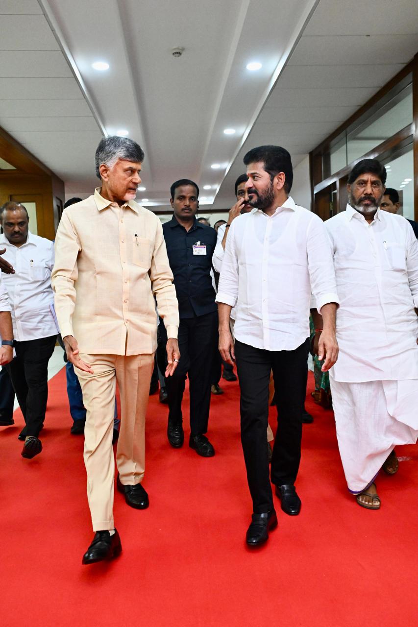 Chandrababu naidu and Revanth Reddy meeting