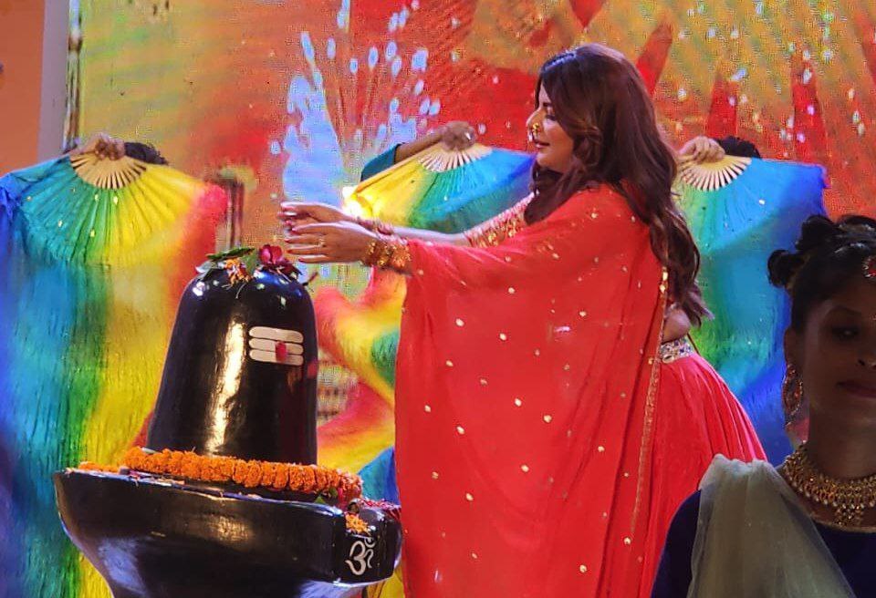 अक्षरा सिंह, आम्रपाली दुबे, अंजना सिंह, भोले बाबा की भक्ति मे