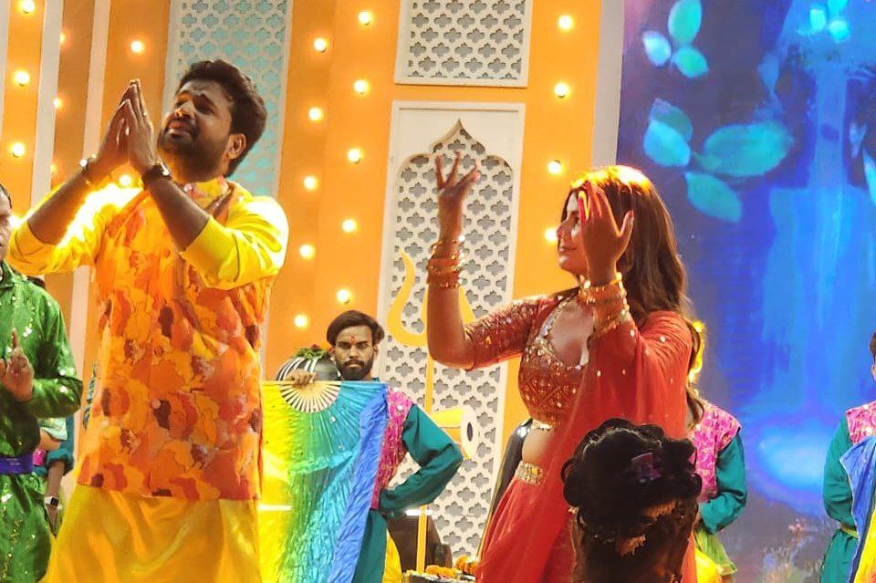 भोले बाबा की भक्ति रितेश पांडेय