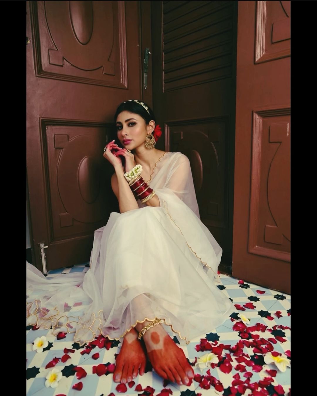 Mouni Roy Photos