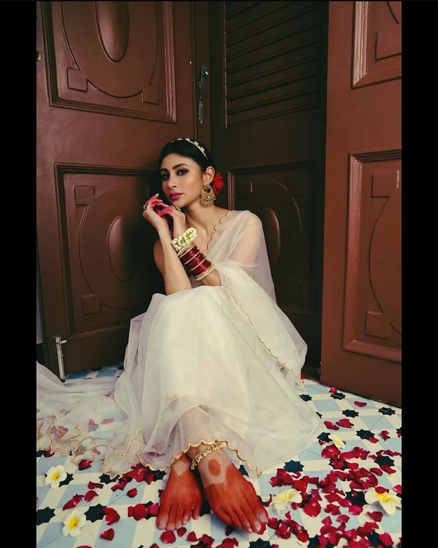 mouni roy latest Photos