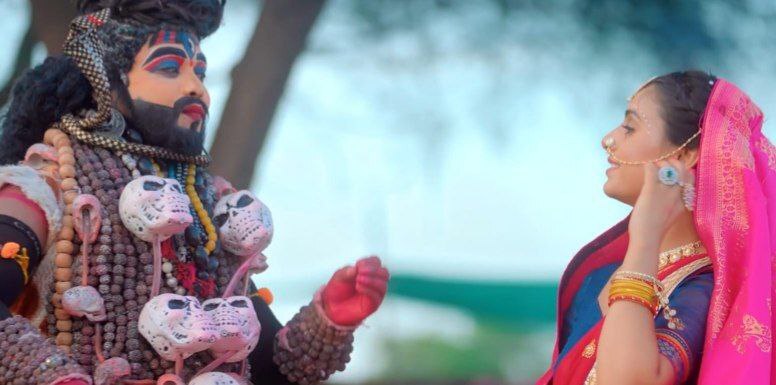 Shiv devotion Bhojpuri Bolbam song 'Ghumela Baurahwa