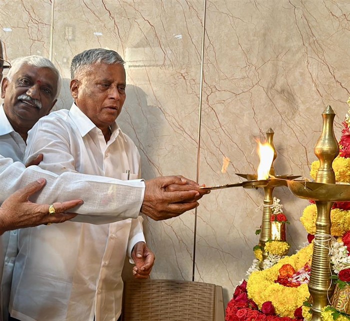 V Somanna New MP Office Inauguration At Tumakuru