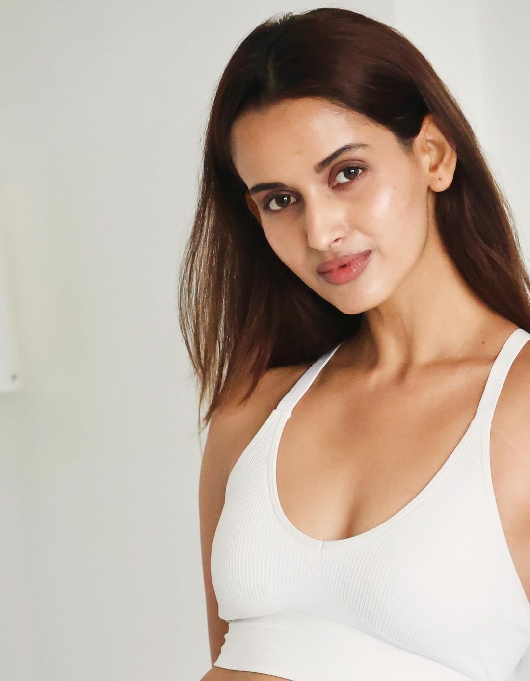 Shivani Jeevan Jadhav sizzling beauties show
