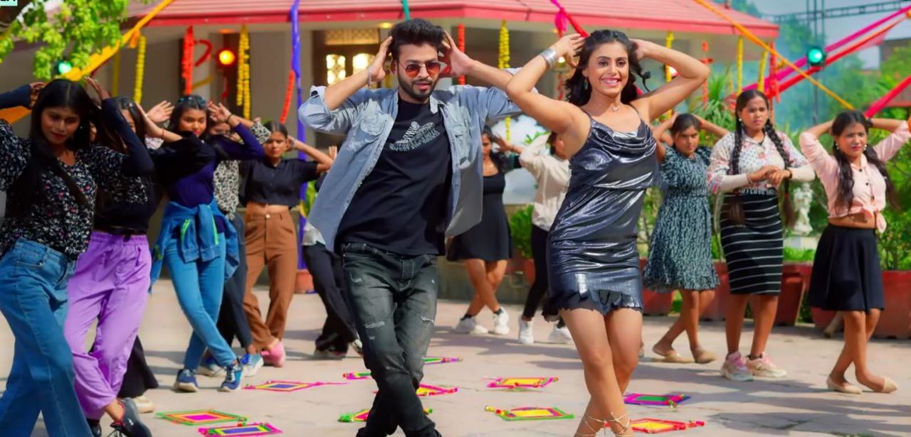 Bhojpuri Song: भोजपुरी लोकगीत 'लभर हमार डर लागेला' में काजल त्रिपाठी का ग़ज़ब एक्सप्रेशन, देखिए तस्वीरें