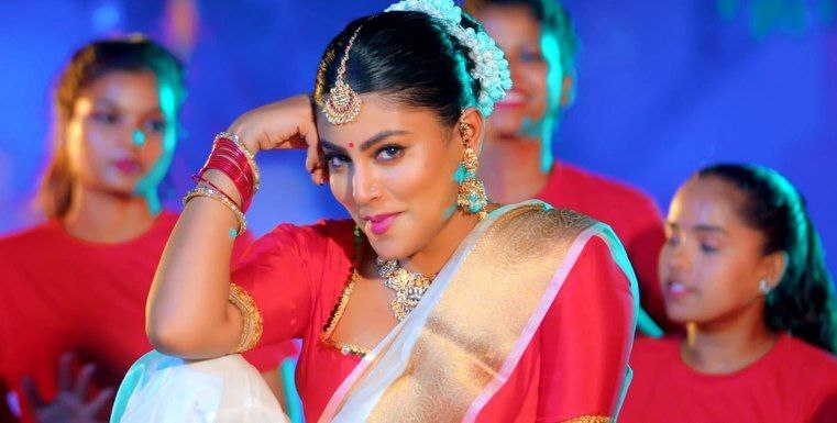 Shivani Singh spread the magic of voice new bhojpuri song