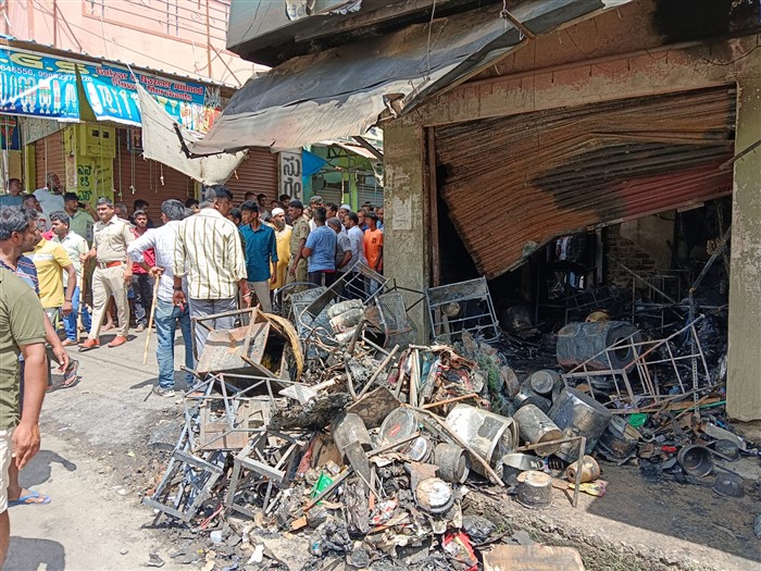 Clashes In Mandya Nagamangala During Ganpati Procession Minister N Cheluvarayaswamy Visits Spot