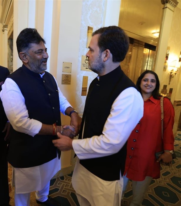 Deputy Chief Minister DK Shivakumar Meets Rahul Gandhi In America