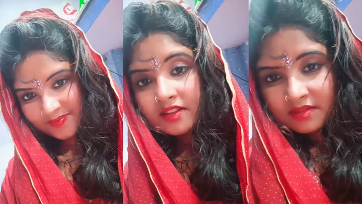 Divya Bharti Doppelganger