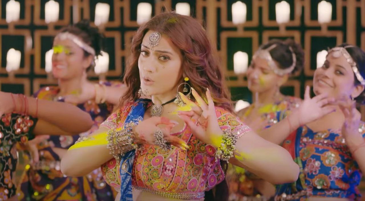 'Chand Ki Chakori' Song viral