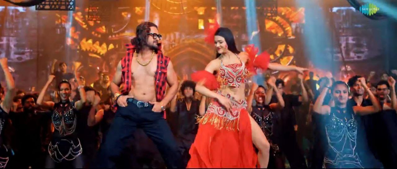 kamariya lollipop bhojpuri song