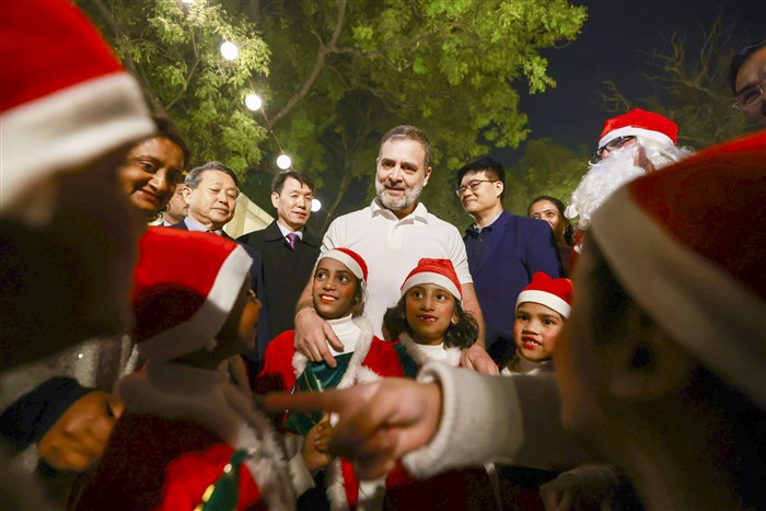 Photos: Rahul Gandhi participated in the Christmas celebrations