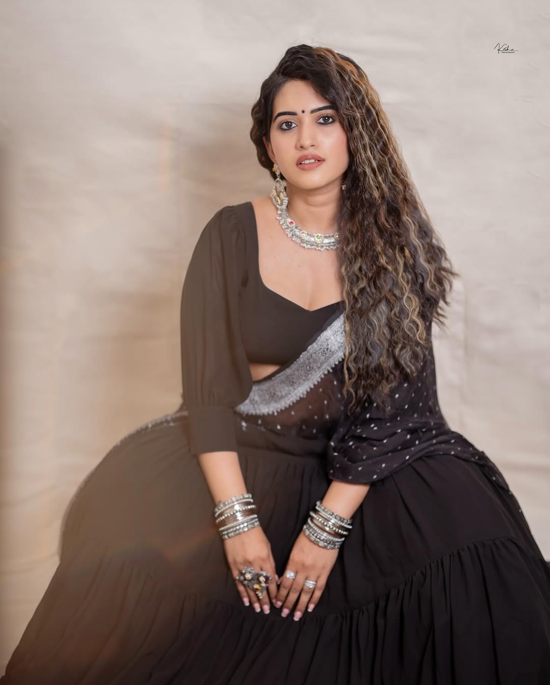 Sravanthi Chokkarapu latest stills