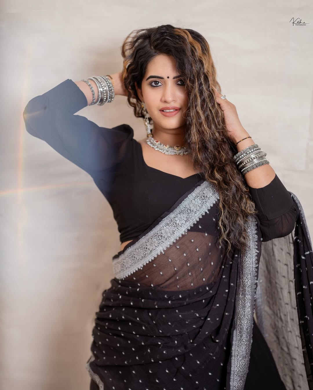 Sravanthi Chokkarapu latest stills
