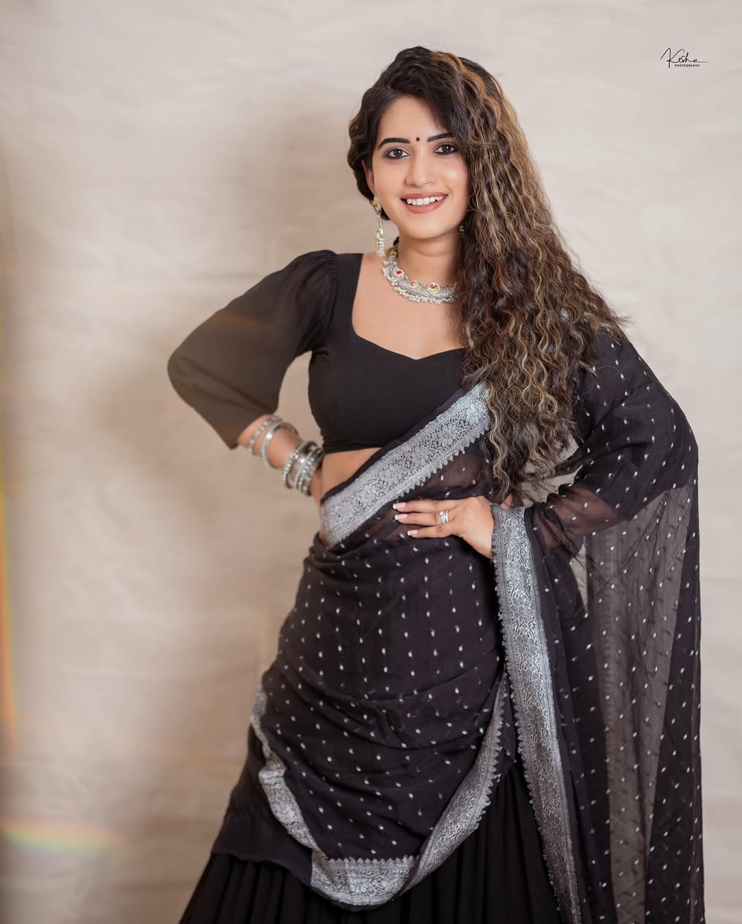 Sravanthi Chokkarapu latest stills