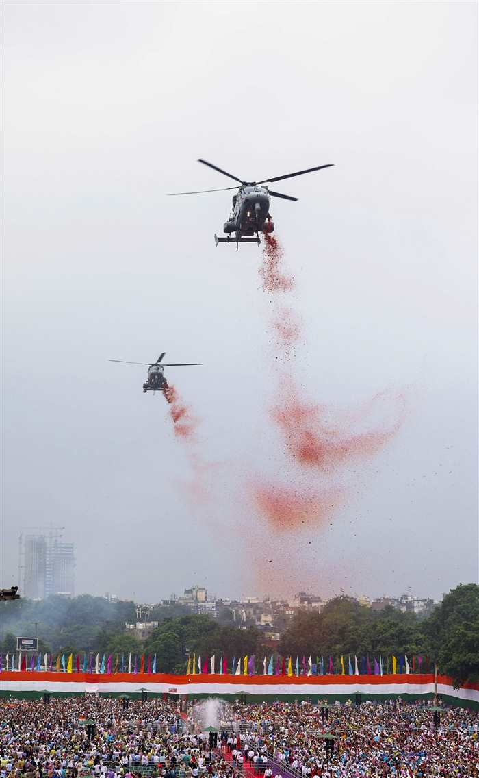 A Mesmerizing Floral Shower: Amrit Snan At Mahakumbh 2025 In Prayagra