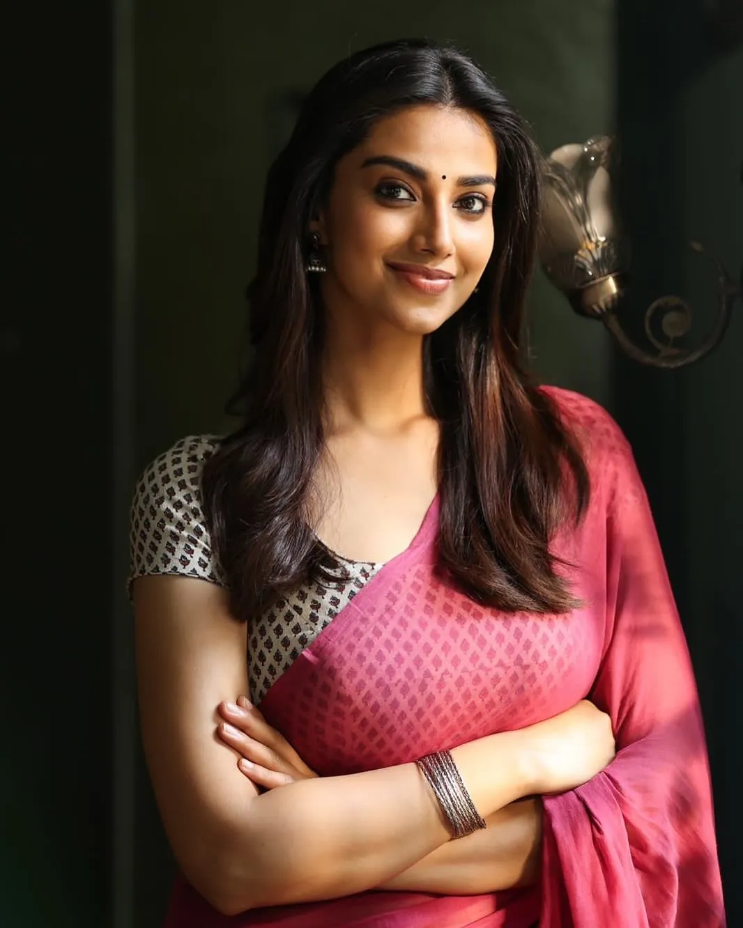 meenaakshi chaudhary