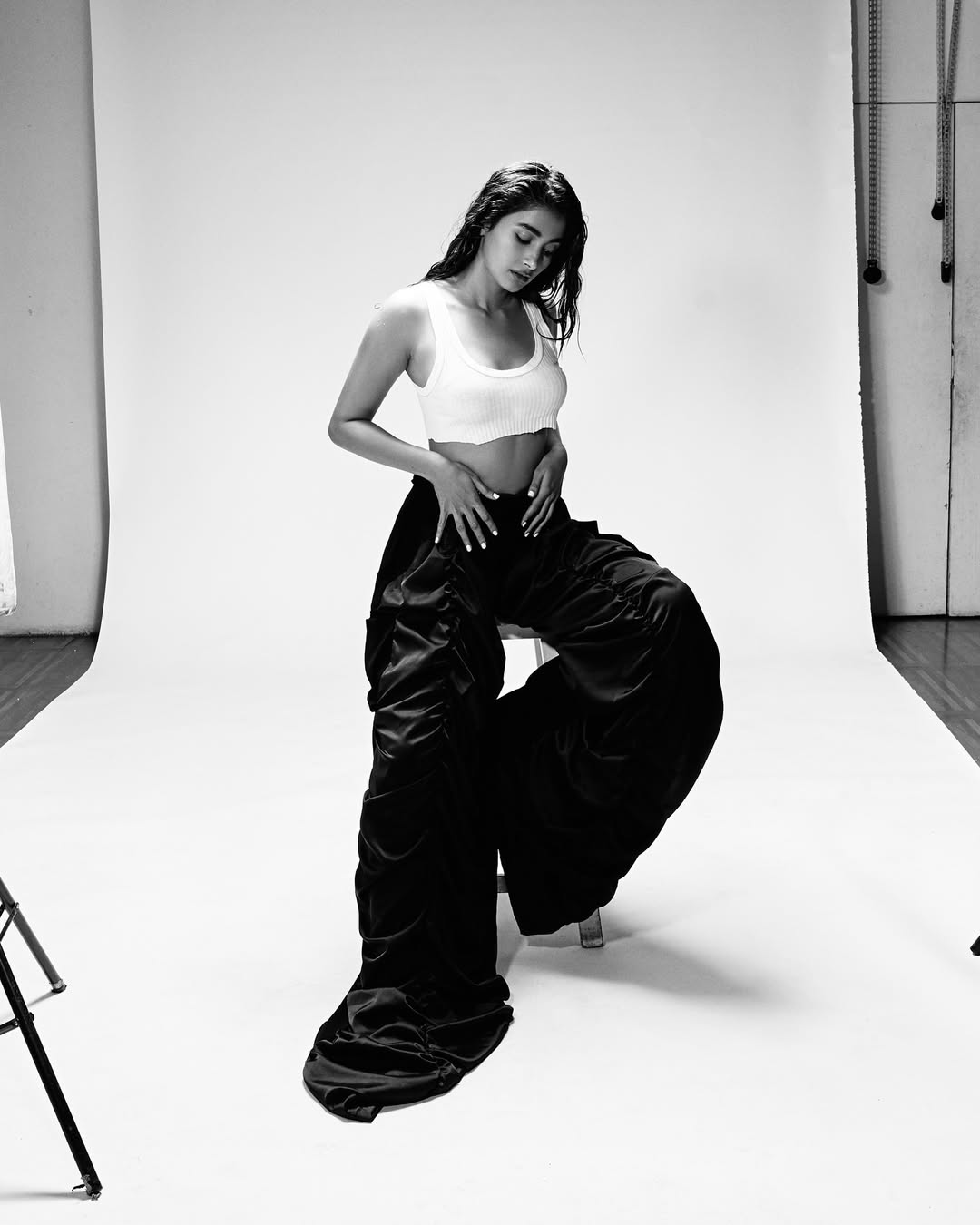 Actress Pooja Hegde Sizzling beauty