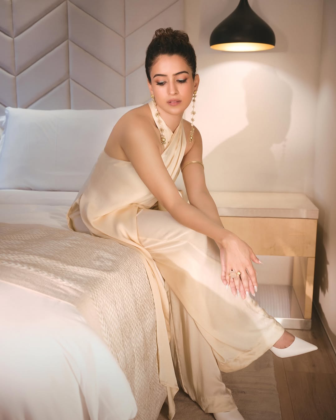 sanya malhotra images