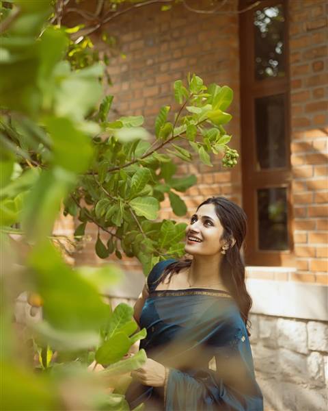 losliya mariyanesan