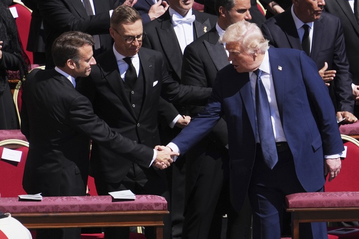 Coffin of Pope Francis Carried Into St. Peter’s Square