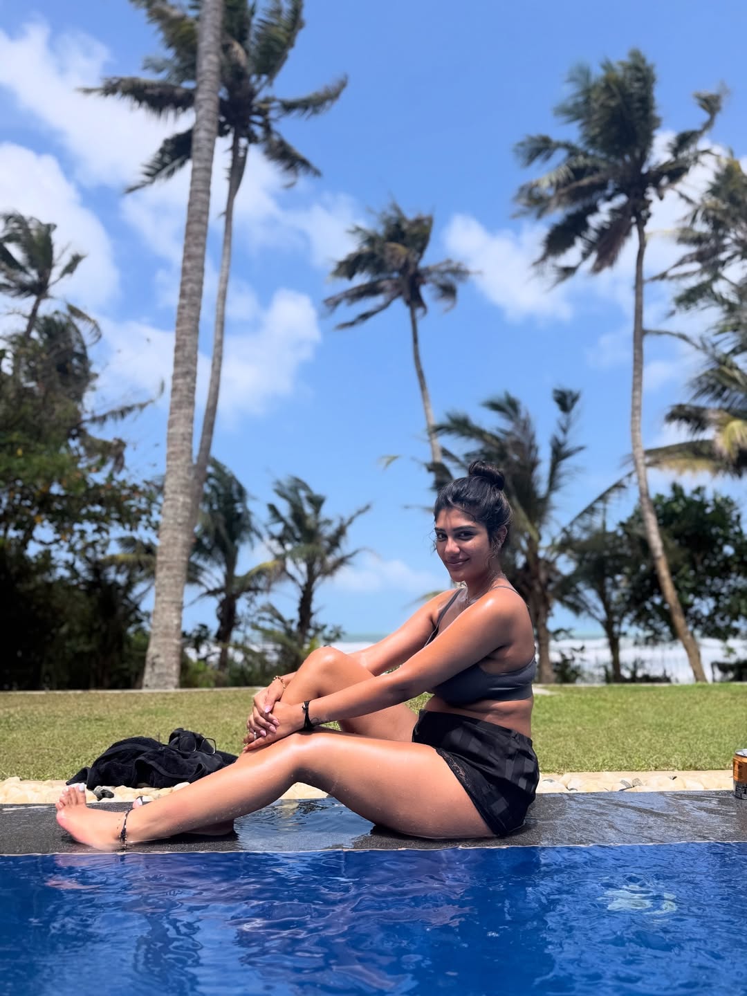 actress Supritha hot photos goes viral