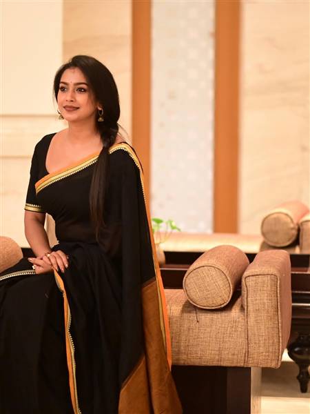 actress swathi konde