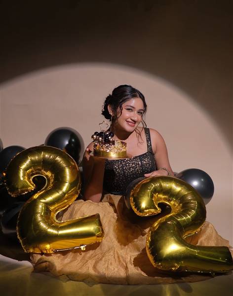actress raveena daha
