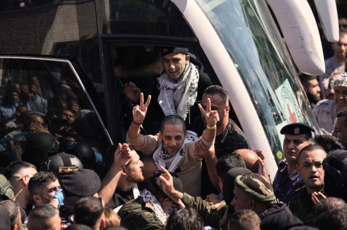 Hamas Hands Over All Living Hostages to Israel; Trump Declares Gaza War Is Over