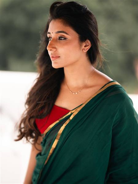 actress mirna menon