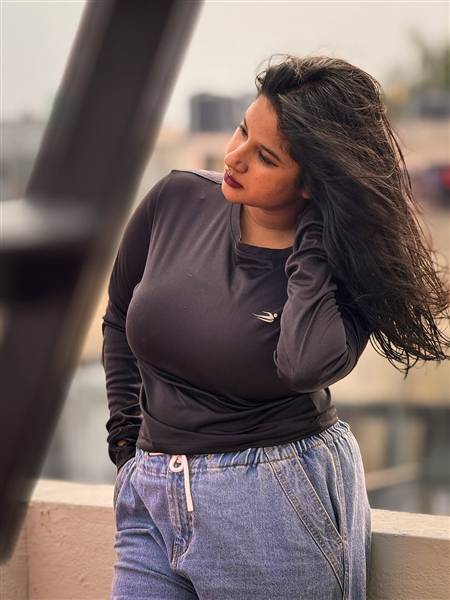 actress gabrella sellus