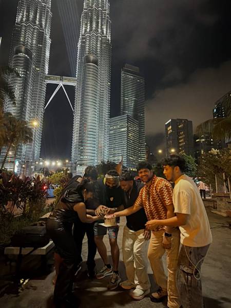 actress raveena daha