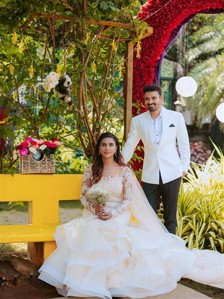 actress myna nandhini