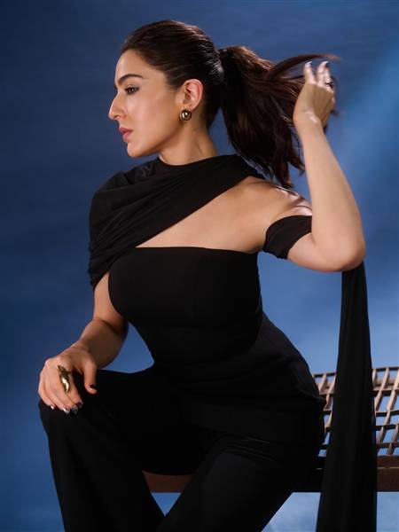 sara ali khan